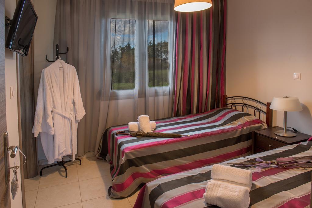 Iris Home Paralia Katerinis Exterior photo